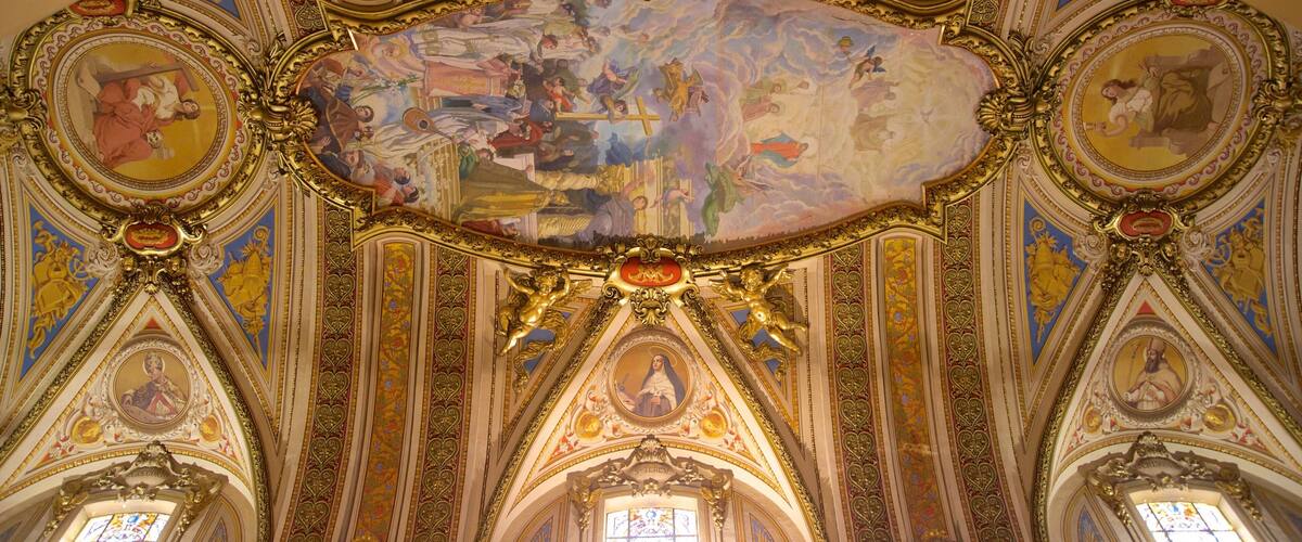 Cordoba Cathedral showing interior views, religious elements and a church or cathedral