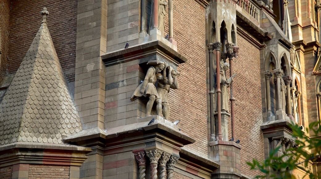 Iglesia del Sagrado Corazón welches beinhaltet Kirche oder Kathedrale, religiöse Aspekte und historische Architektur