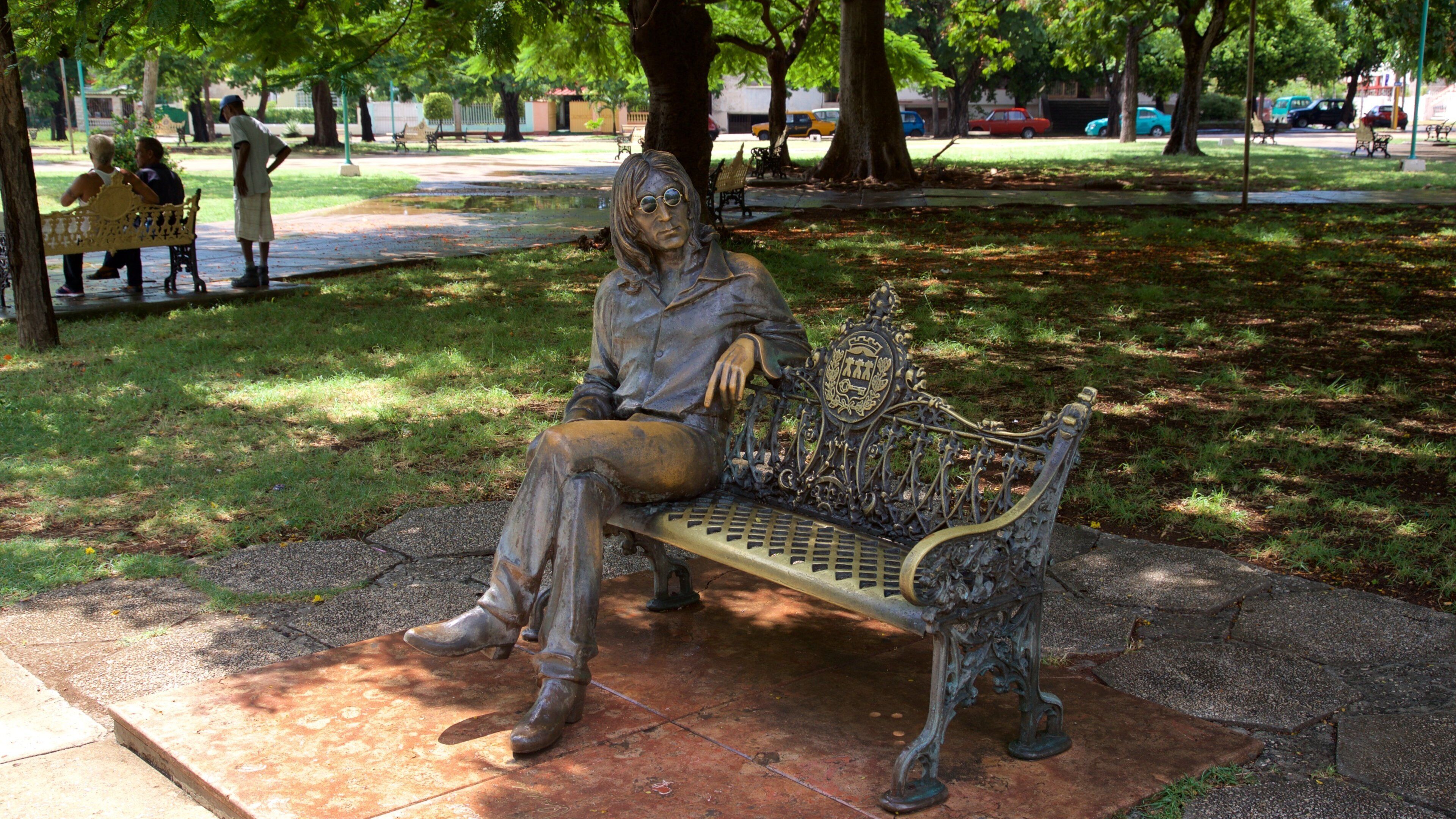 John Lennon Park showing a park and a statue or sculpture