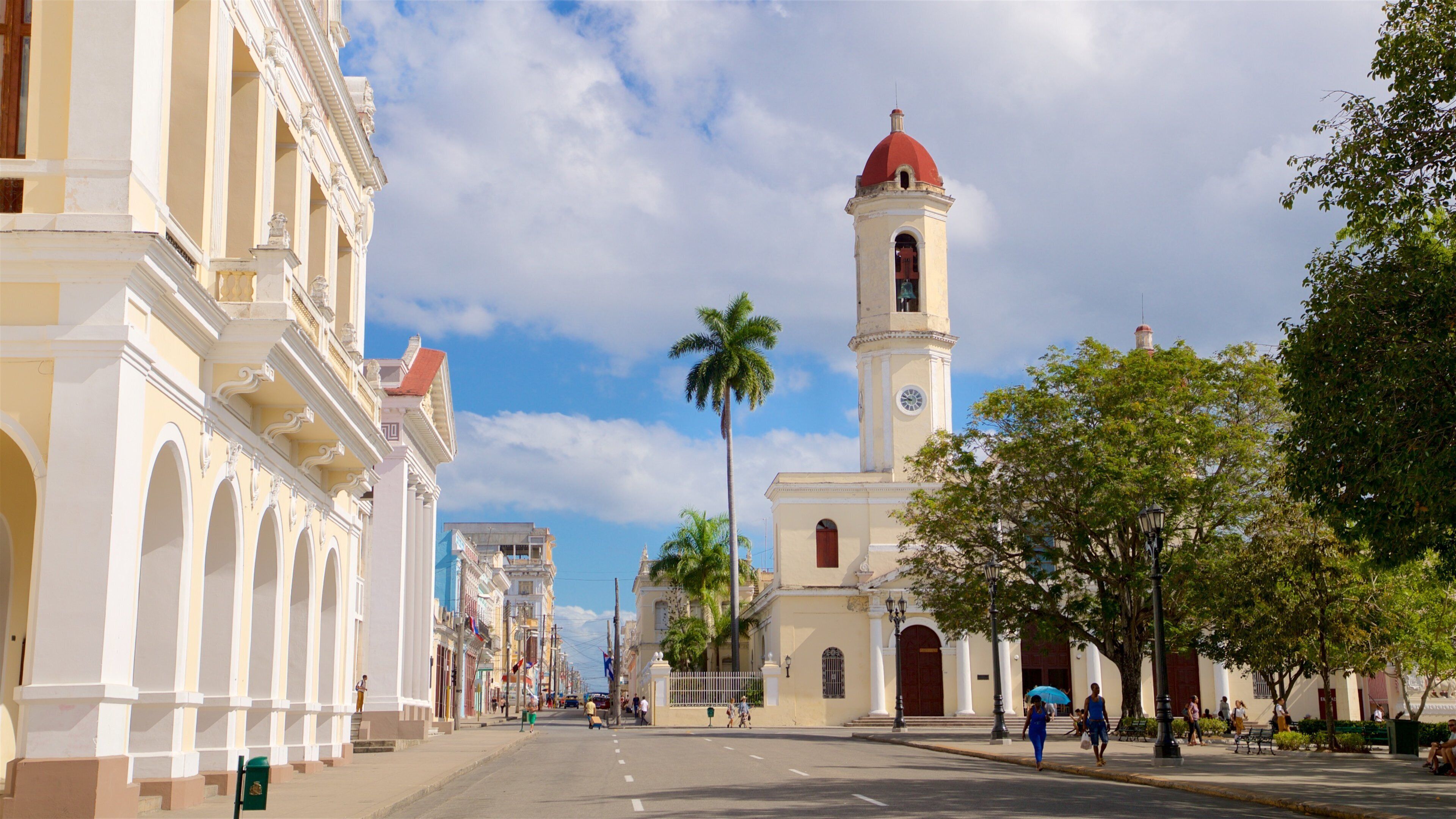 Cienfuegos Cathedral which includes heritage elements