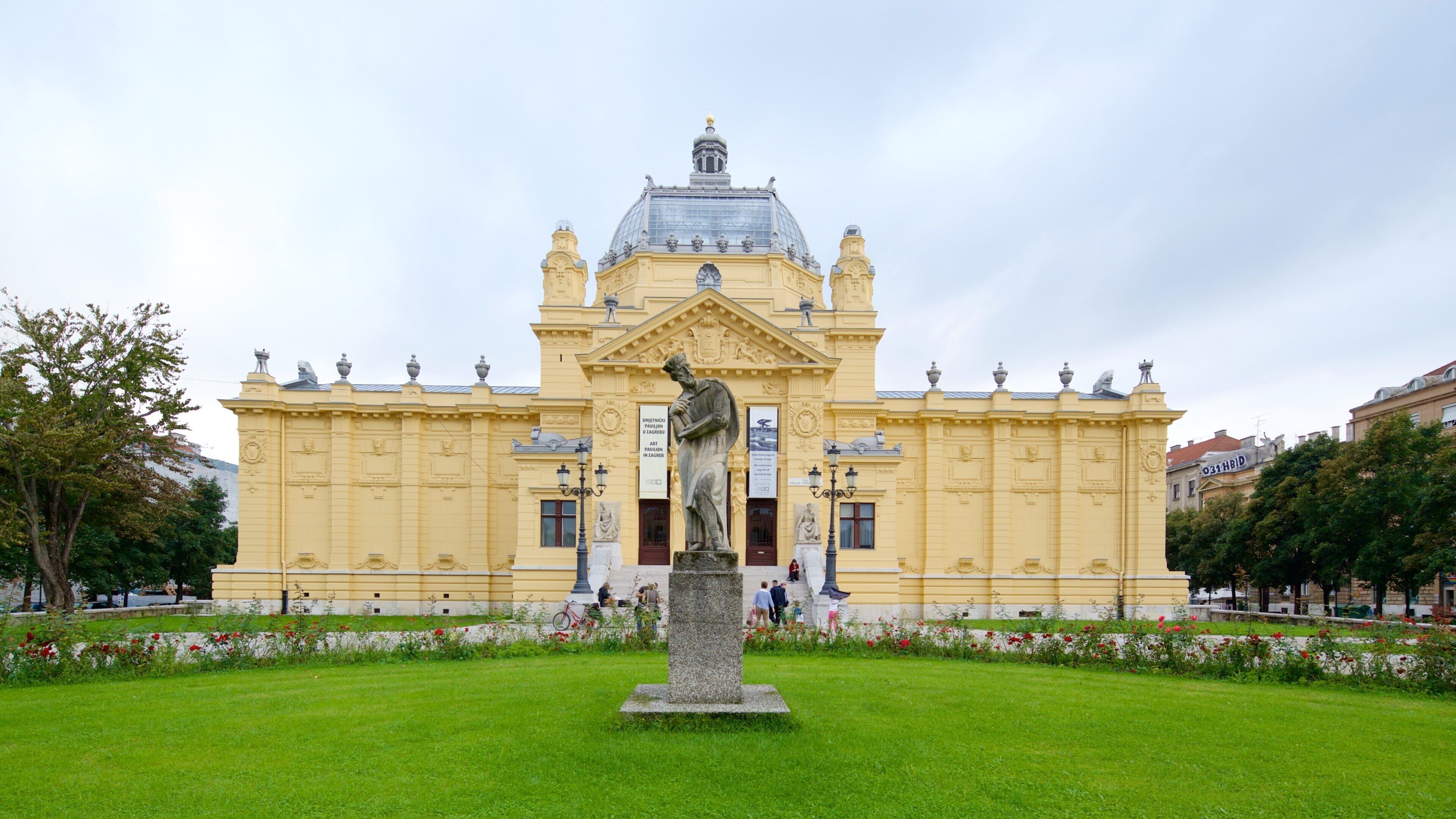 Art Pavilion which includes a statue or sculpture and a garden