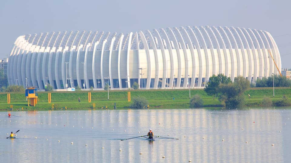 Jarun showing a river or creek and kayaking or canoeing