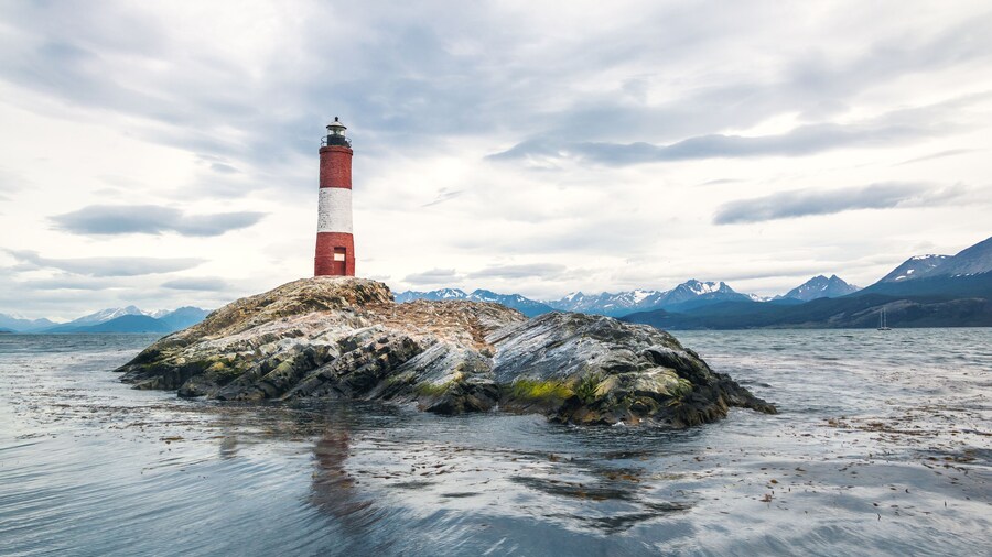 Faro Les Eclaireurs