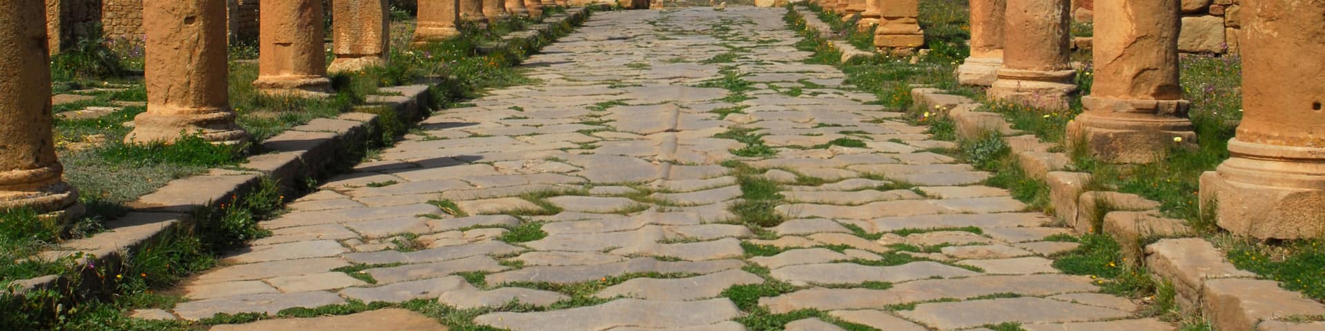Arc de Trajan-Site de Timgad-Algerie