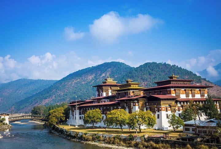 The Punakha Dzong was constructed in the 1600s and is the second oldest dzong in Bhutan and it also served as the seat of Bhutan's government until the mid 1950s.
Spend a day here admiring the architecture and listening to the monks chant. 
#StunningStructures #Bhutan