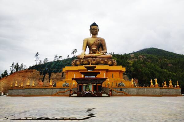 Famously called the Buddha point, this majestic figure had an unmissable aura!
It was eerily calm and quiet here!
#buddhapoint #bhutan101 #travels2018