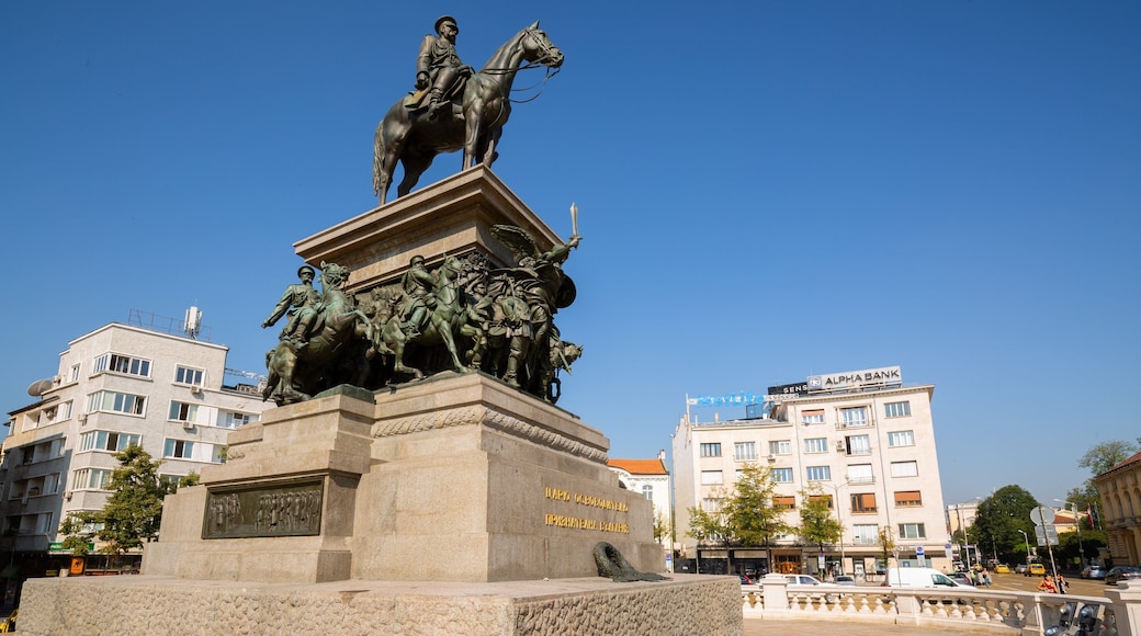 Monument to the Liberating Tsar featuring a statue or sculpture and heritage elements