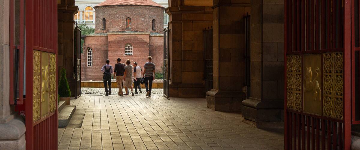 Church of St. George featuring street scenes and heritage elements