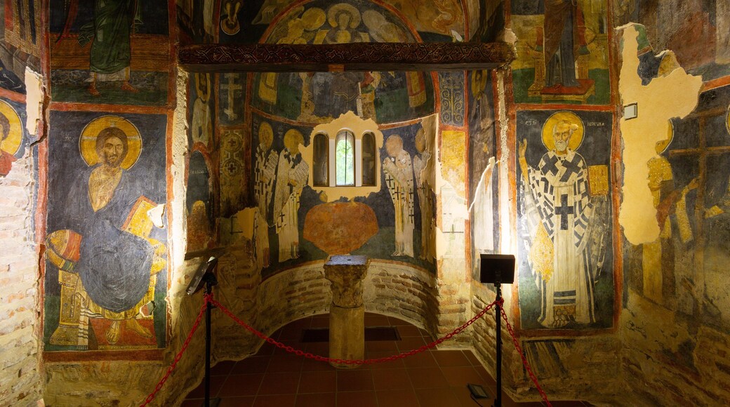 Boyana Church featuring art, heritage elements and religious elements