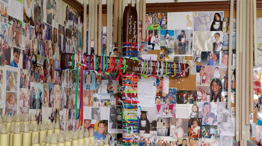 Church of Nosso Senhor do Bonfim presenterar religiösa element