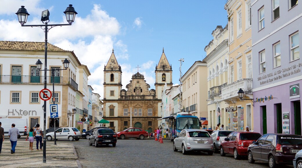Terreiro de Jesus which includes street scenes, a church or cathedral and a square or plaza
