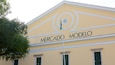 Mercado Modelo featuring signage