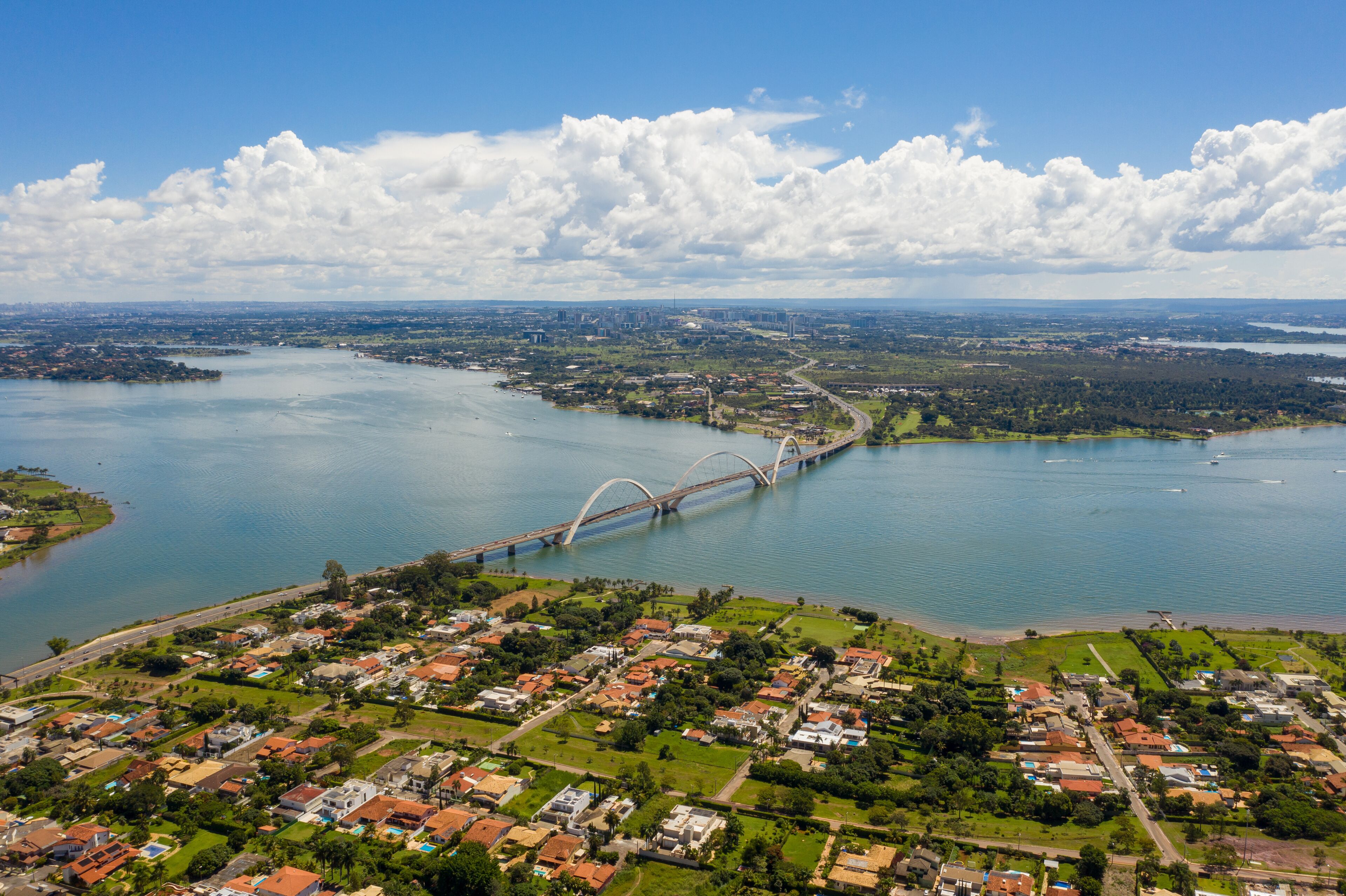 Brasilia's Juscelino Kubitschek bridge and Paranoa Lake
