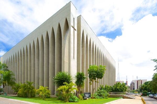 Santuario Dom Bosco mettant en vedette architecture moderne, scĂšnes de rue et ville