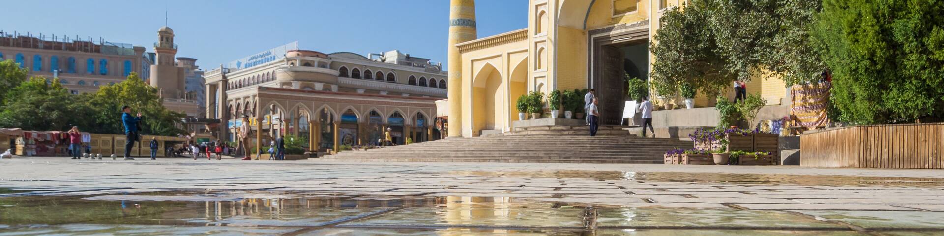 Kashgar, China - with more than 80% of the population made by Uyghurs, Kashgar displays a lot of Islamic landmarks. Here in particular the Id Kah Mosque, the biggest mosque in China