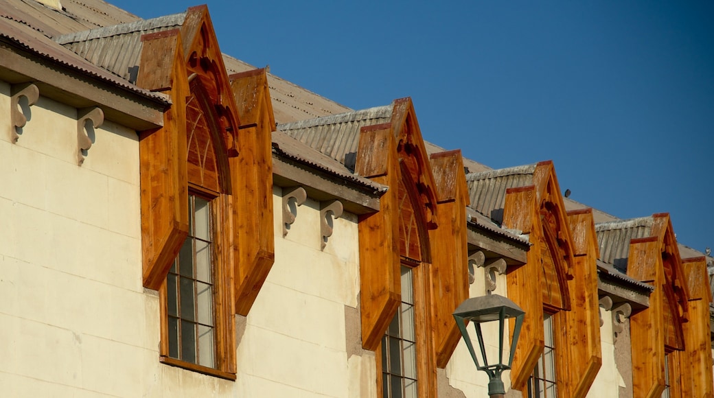 聖方濟教堂 呈现出 教堂或大教堂