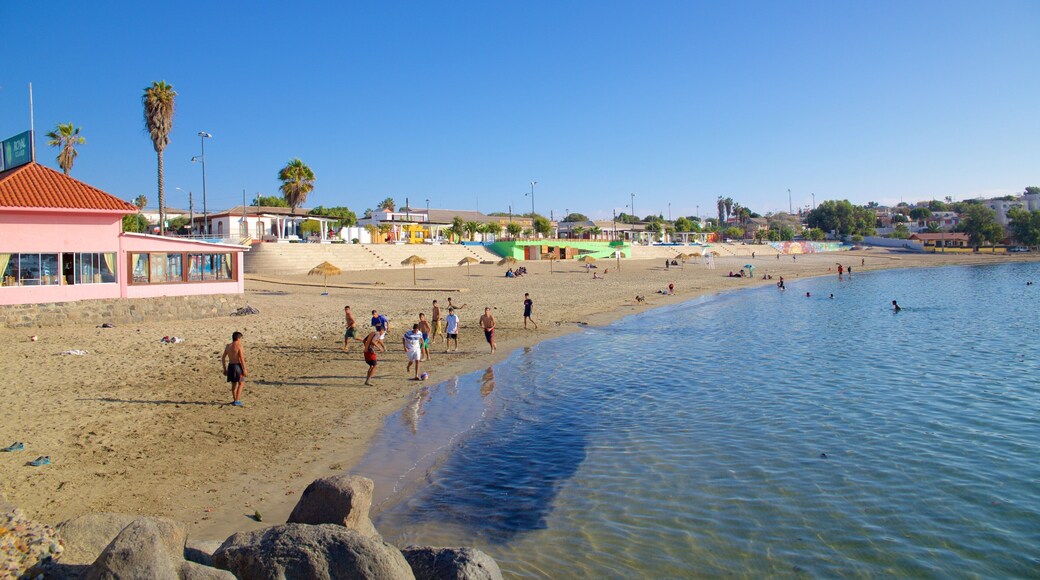 Playa Caldera que incluye una playa de arena