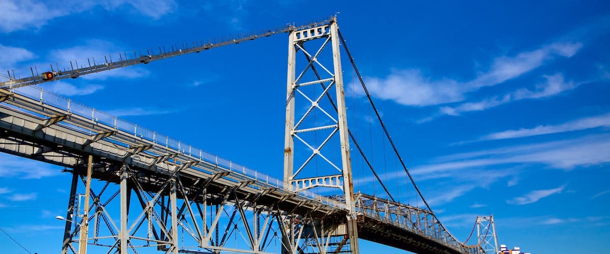Hercilio Luz Bridge featuring a bridge