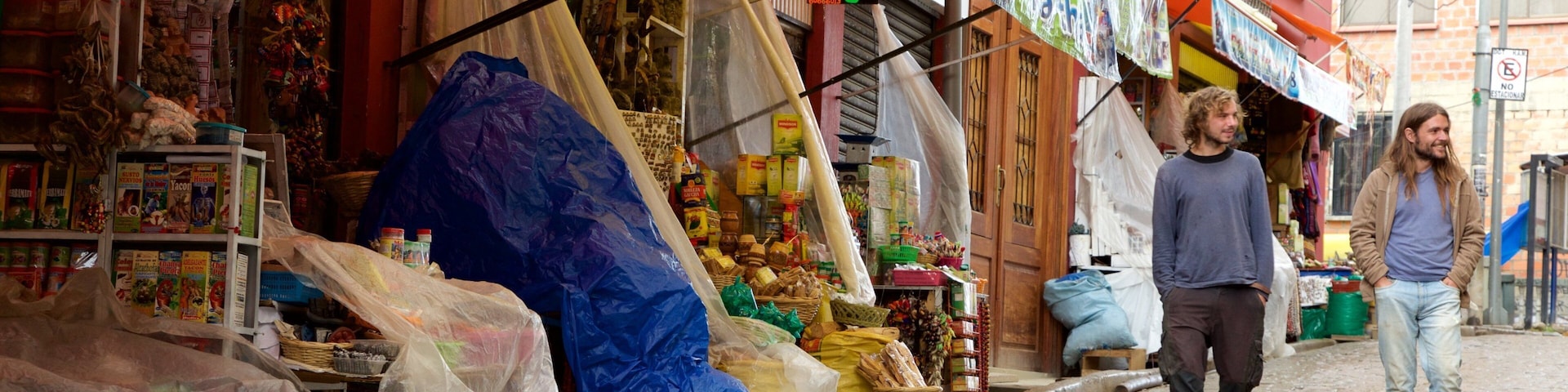 Witches\' Market showing markets