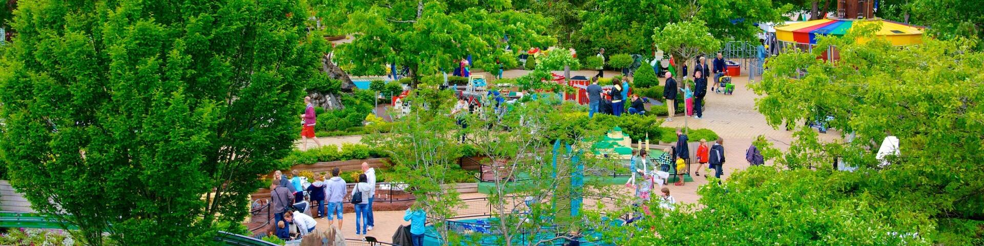 Legoland Park featuring a park and a waterpark