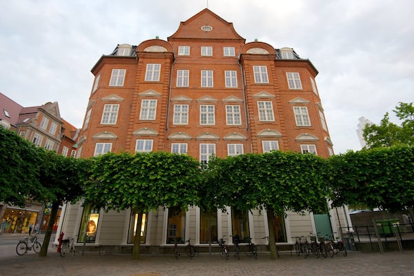 Gammeltorv featuring heritage architecture and a square or plaza