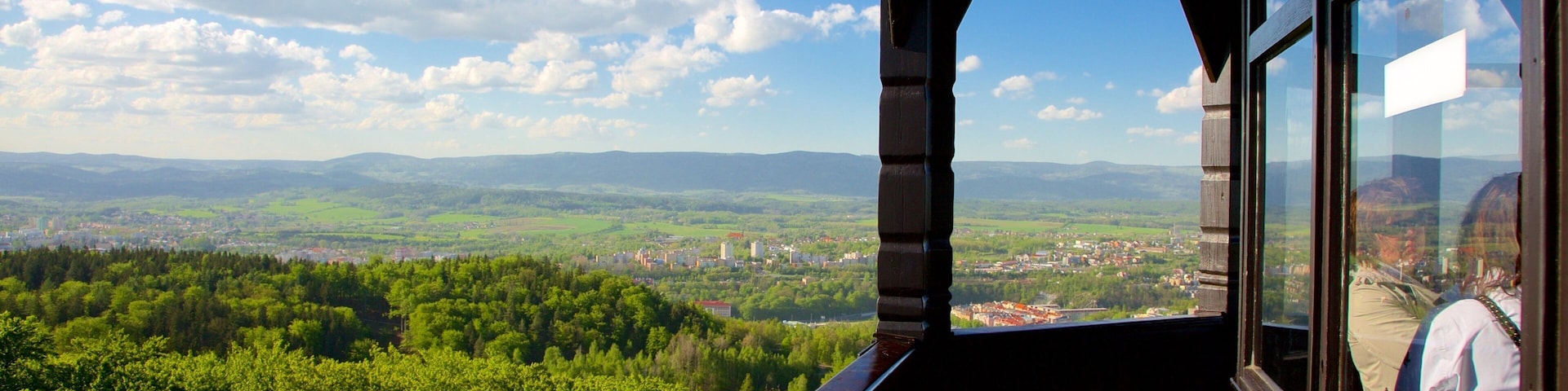 戴安娜香港回归纪念塔