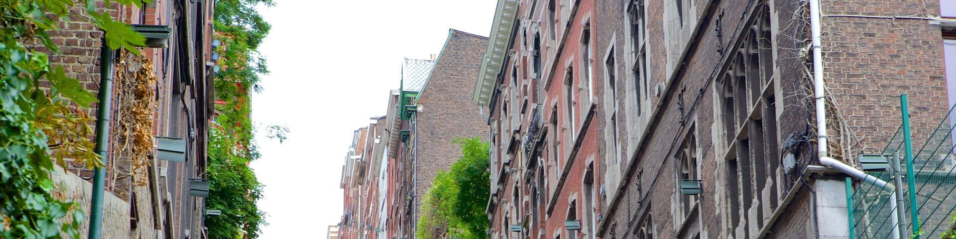 Montagne de Beuren featuring heritage architecture