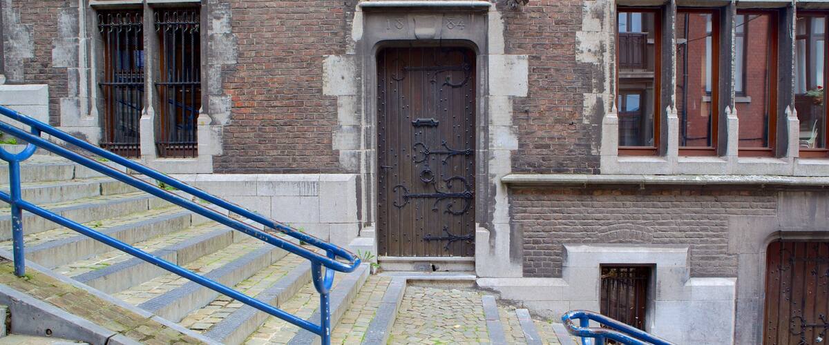 Montagne de Beuren which includes heritage architecture