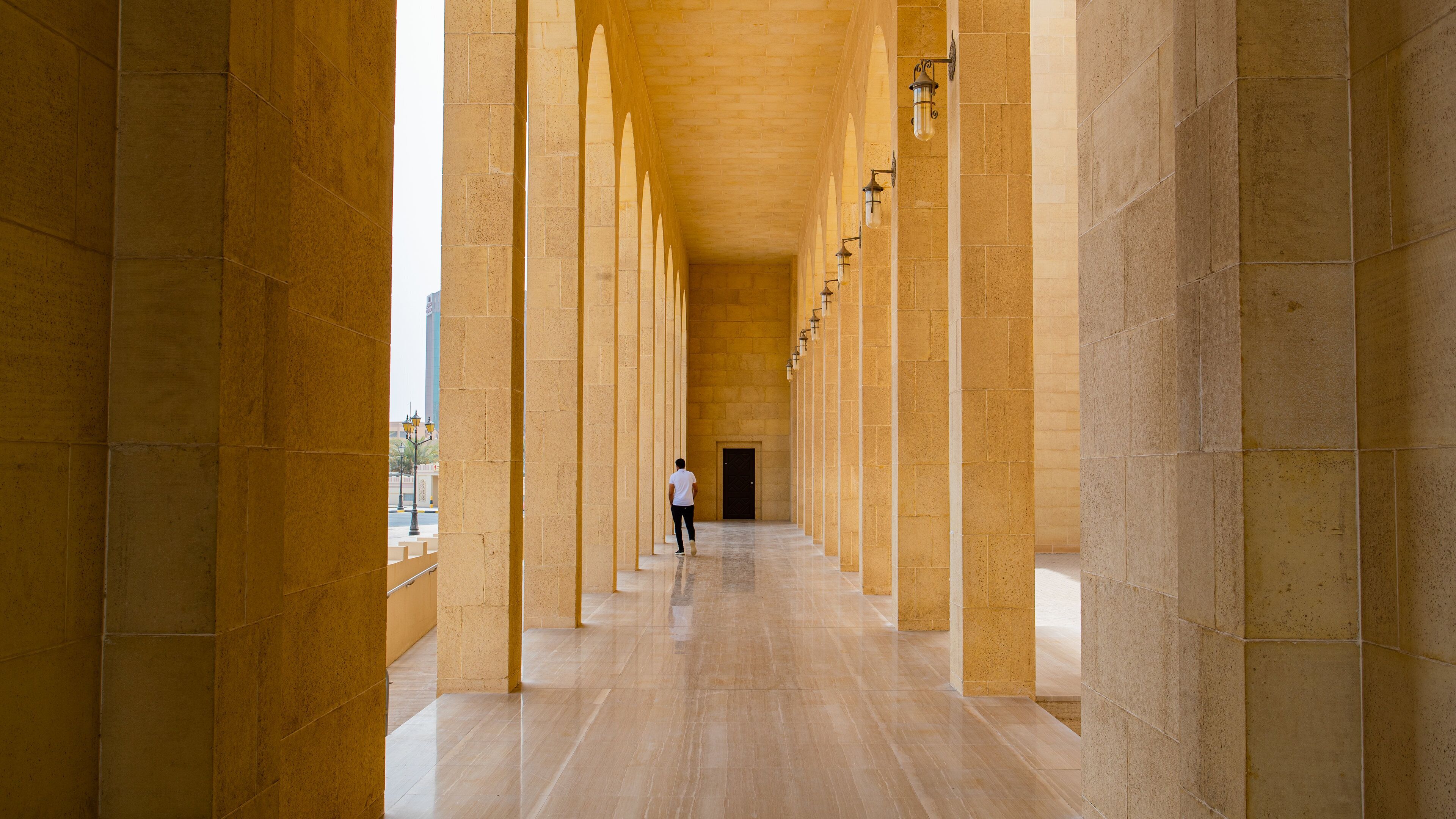 Al Fateh Grand Mosque