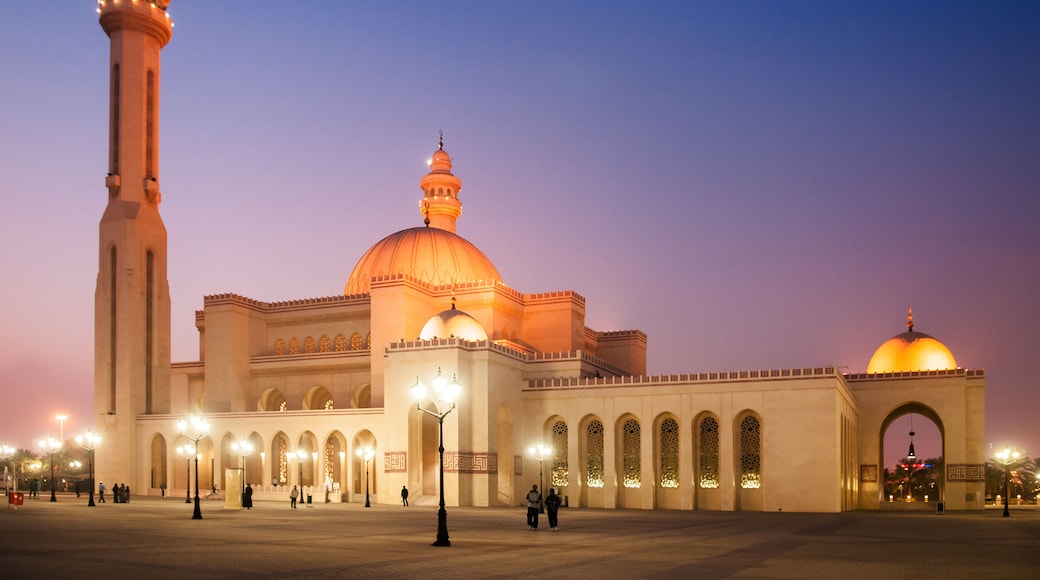 Exterior of Al Fateh grand mosque in evening. Manama, Bahrain