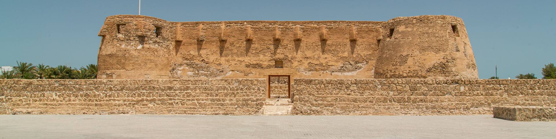 Arad Fort which includes heritage architecture