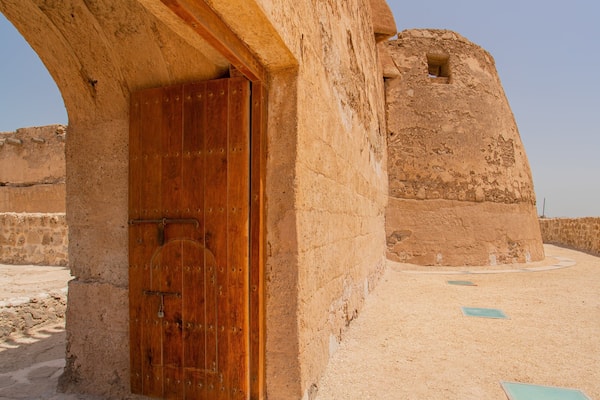 Arad Fort featuring heritage architecture and heritage elements