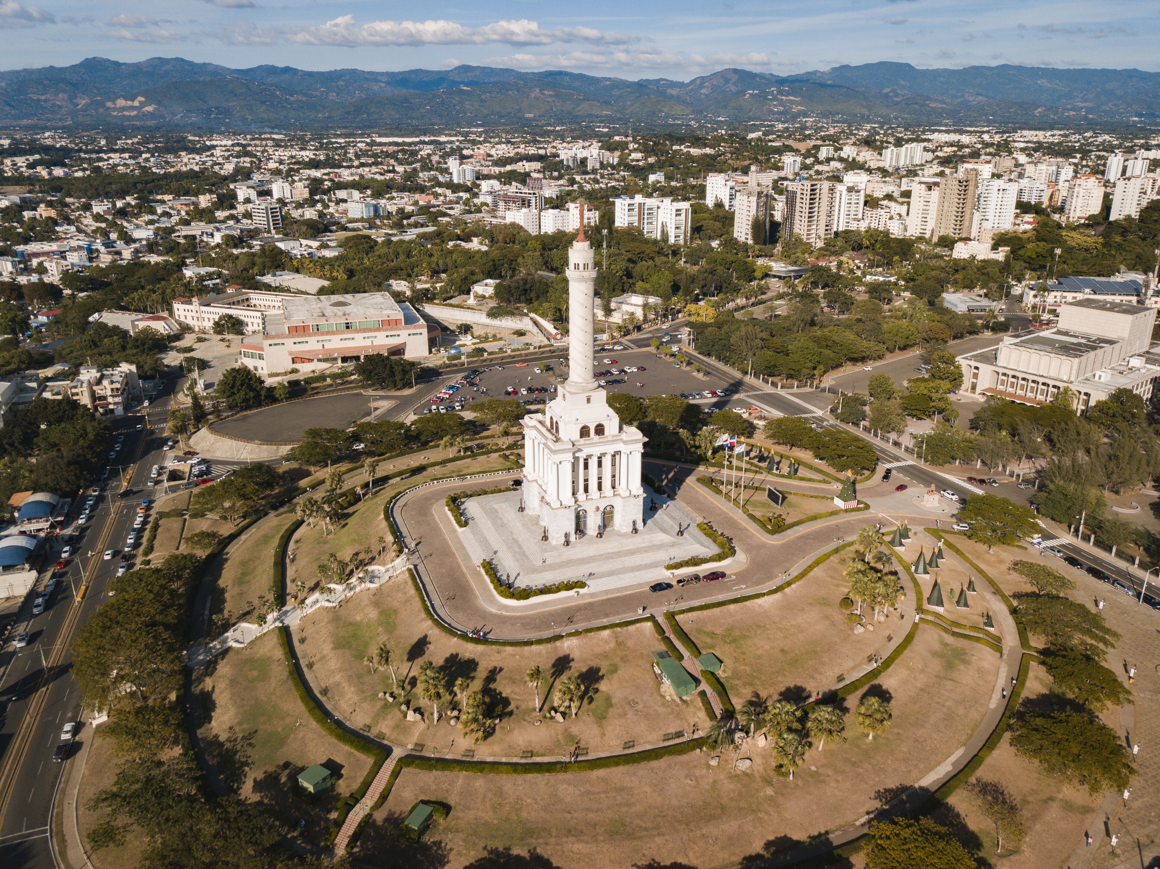 Monumento a los Héroes de la Restauración