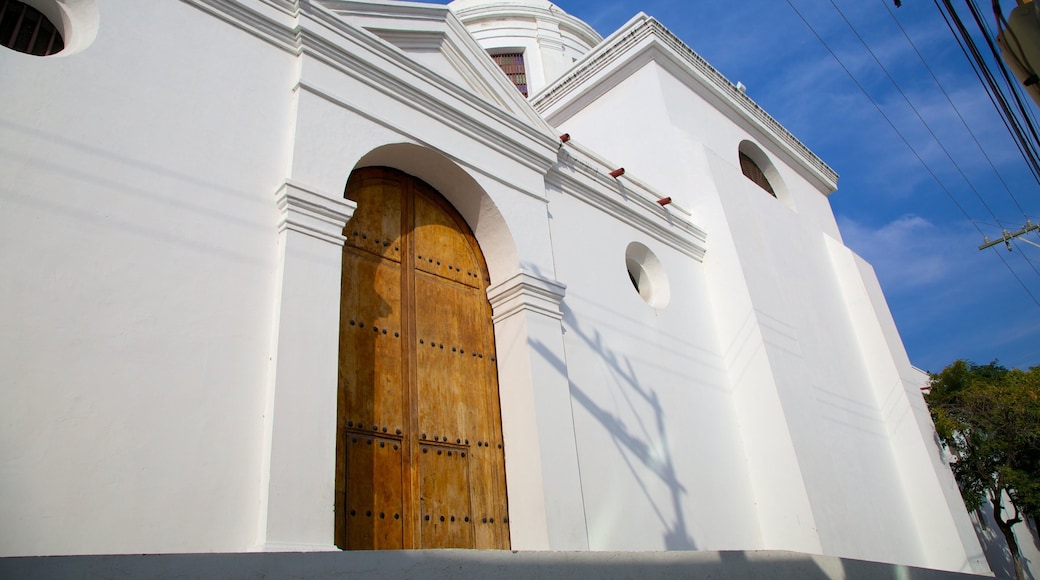 Santa Marta Cathedral featuring heritage elements and a church or cathedral