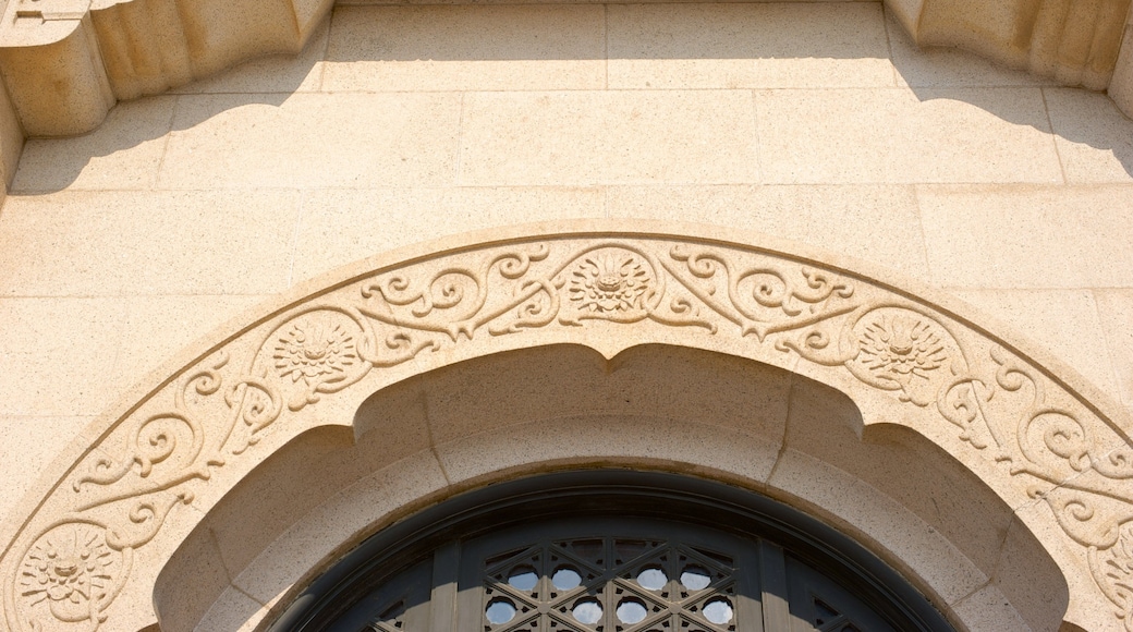 Dr. Sun Yat-Sen-mausoleet fasiliteter samt historisk arkitektur