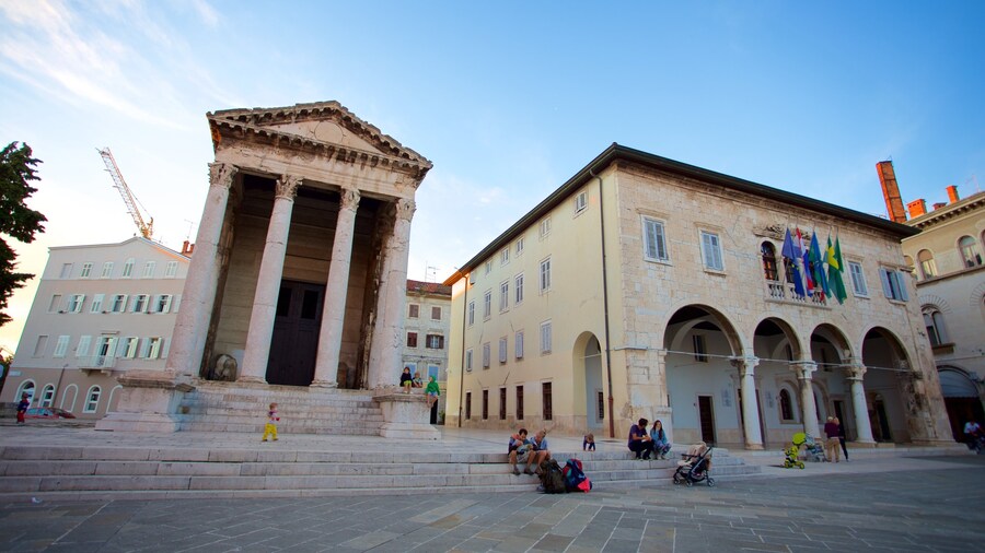 Temple of Augustus which includes street scenes, heritage architecture and heritage elements