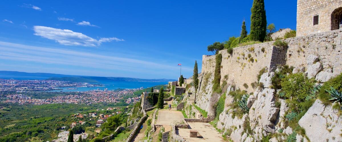 Klis Fortress featuring a ruin, heritage elements and landscape views