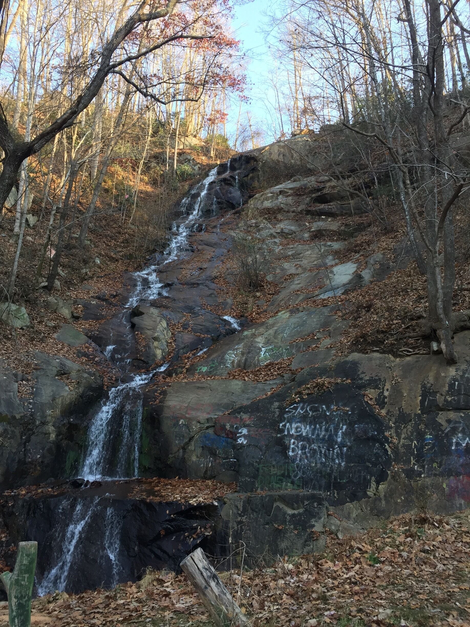 This waterfall is located right off 321 near Patterson Fire Station # 2. This is a known spot and as you can tell by the graffiti. The Mountains give us so much natural beauty and it is truly a shame when it is carelessly vandalized by acts such as graffiti. The Appalachian Mountains are a beautiful place and we don’t need to destroy the natural beauty it holds.
#appalachianechoes