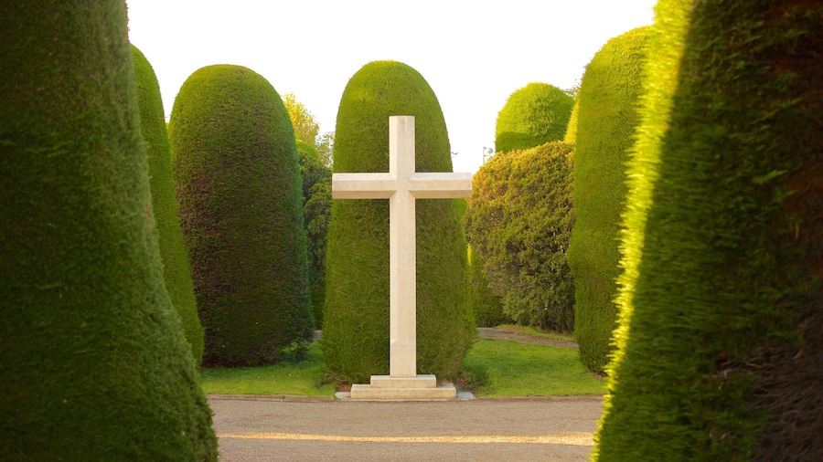 Begraafplaats van Punta Arenas inclusief een park en religieuze aspecten