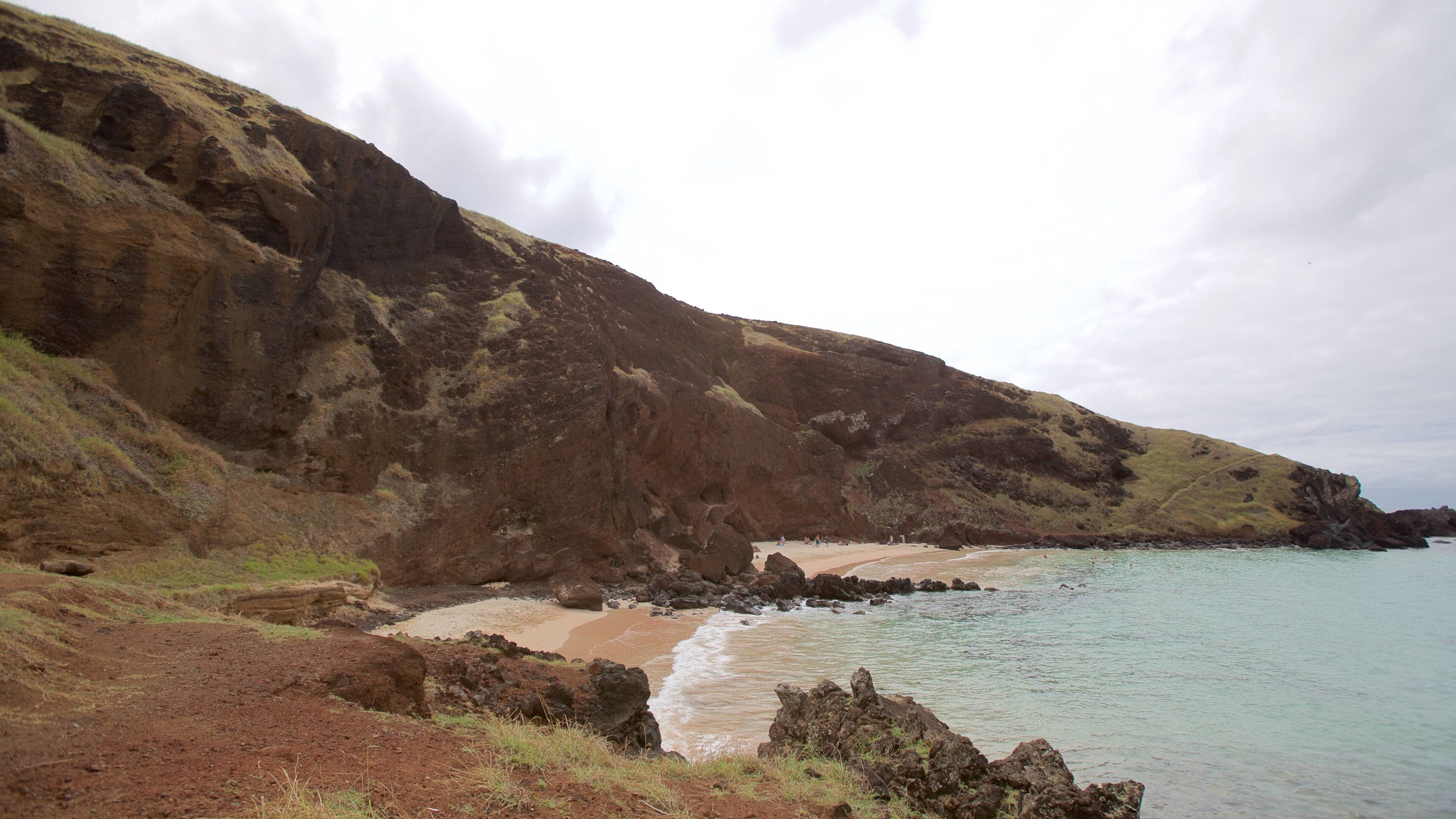 オバヘ ビーチ どの含み 海岸線の眺め