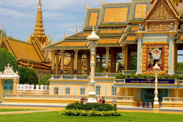 Royal Palace showing heritage elements and château or palace