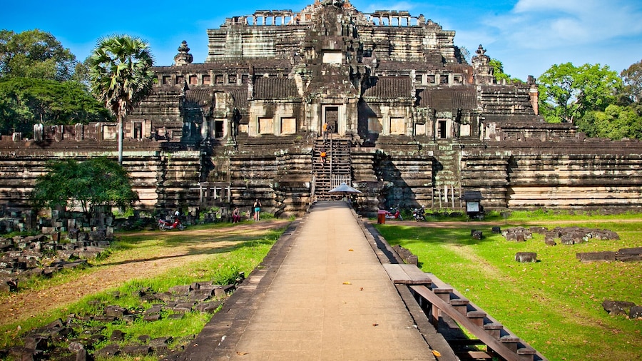 Baphuon temple, Angkor Thom City, near Siem Reap, Cambodia., Shutterstock ID 171446312, Purchase Order: SP-1981, Order Number: SP-1981 Go Guide image research Philippines/Cambodia, Client/Licensee: Ho