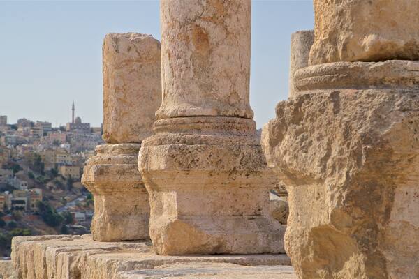 Temple of Hercules featuring a ruin and heritage elements
