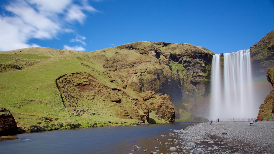 Skogafoss showing a river or creek and a cascade
