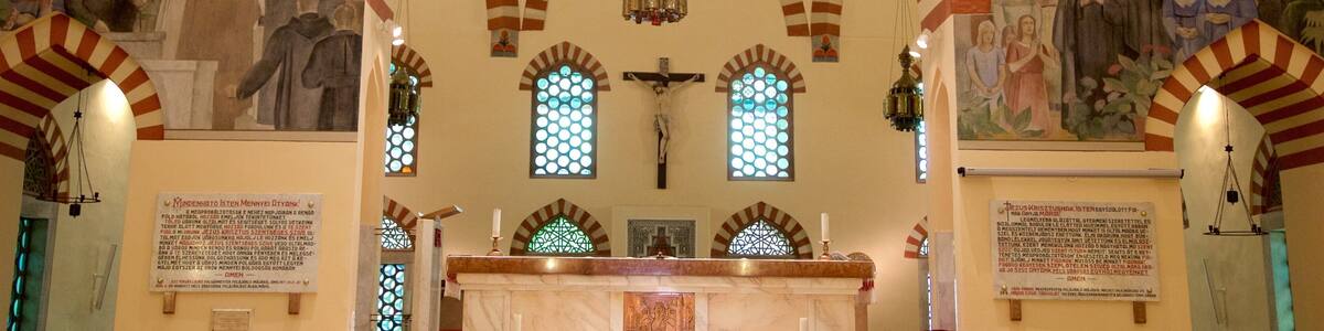 Mosquée de Gázi Kászim pacha qui includes mosquée, aspects religieux et vues intérieures