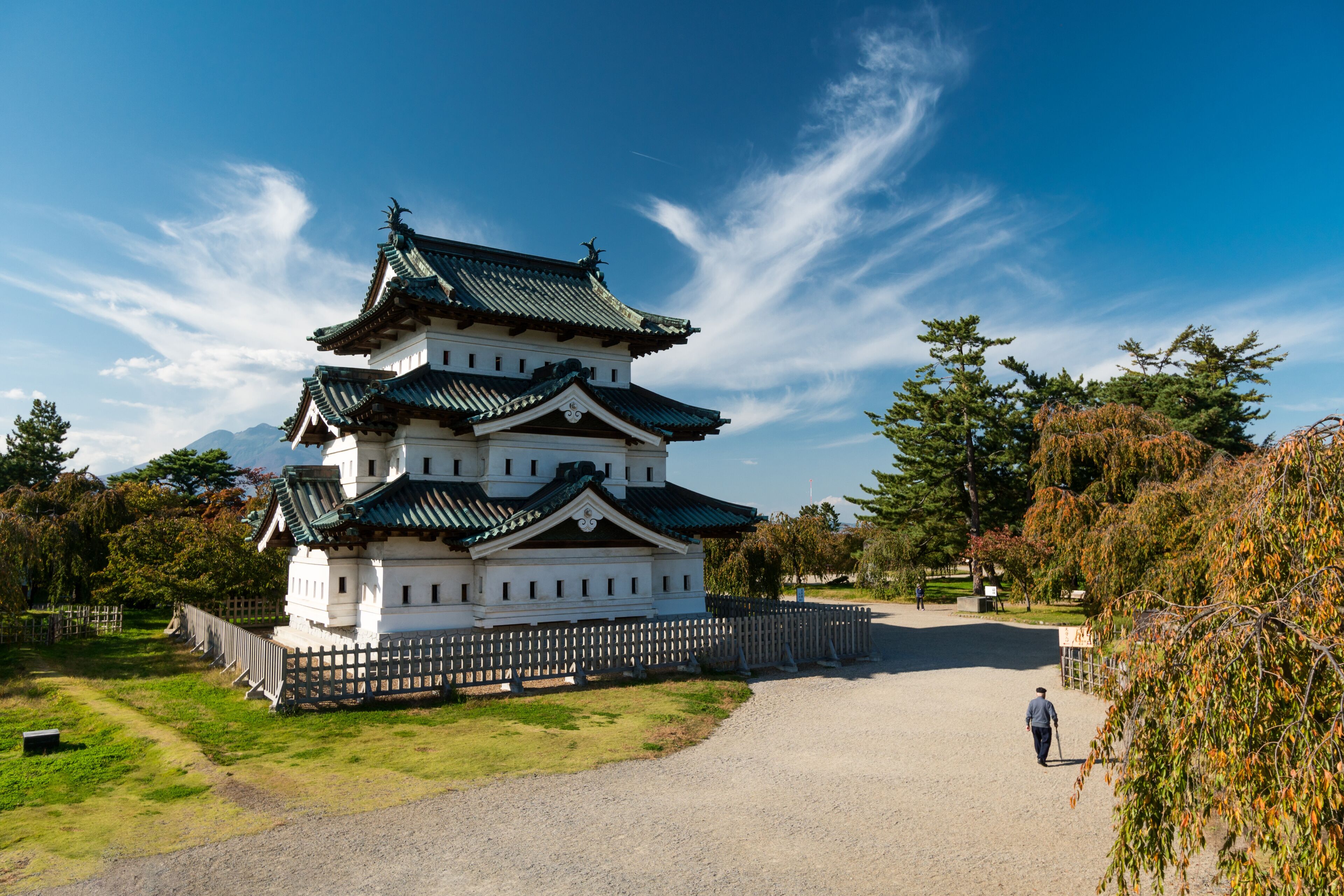 Hirosaki castle is don't miss historic landmark to visit in Aomori, Japan