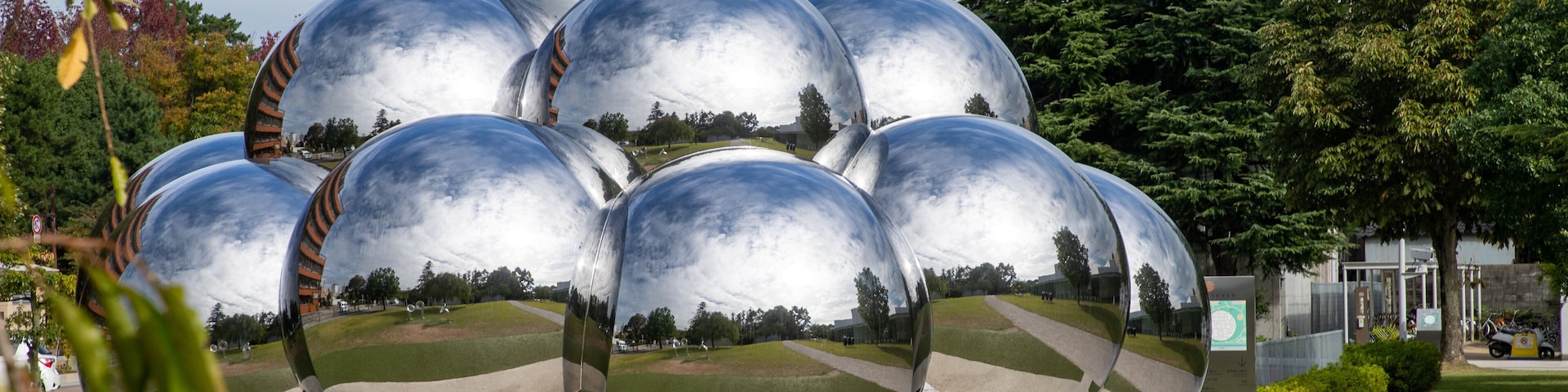 21st Century Museum of Contemporary Art featuring outdoor art