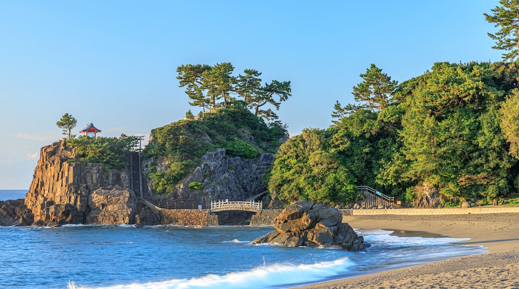 早朝の桂浜 下竜頭岬 高知県高知市 Katsurahama in the early morning. Shimoryuzu Cape. Kochi-ken Kochi city
