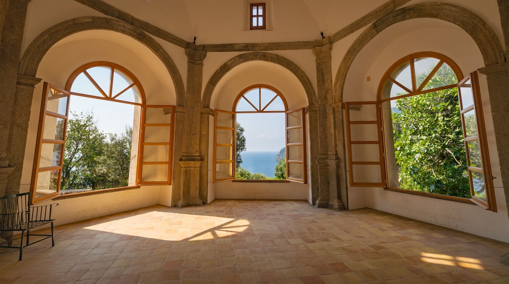 Aragonese Castle showing interior views