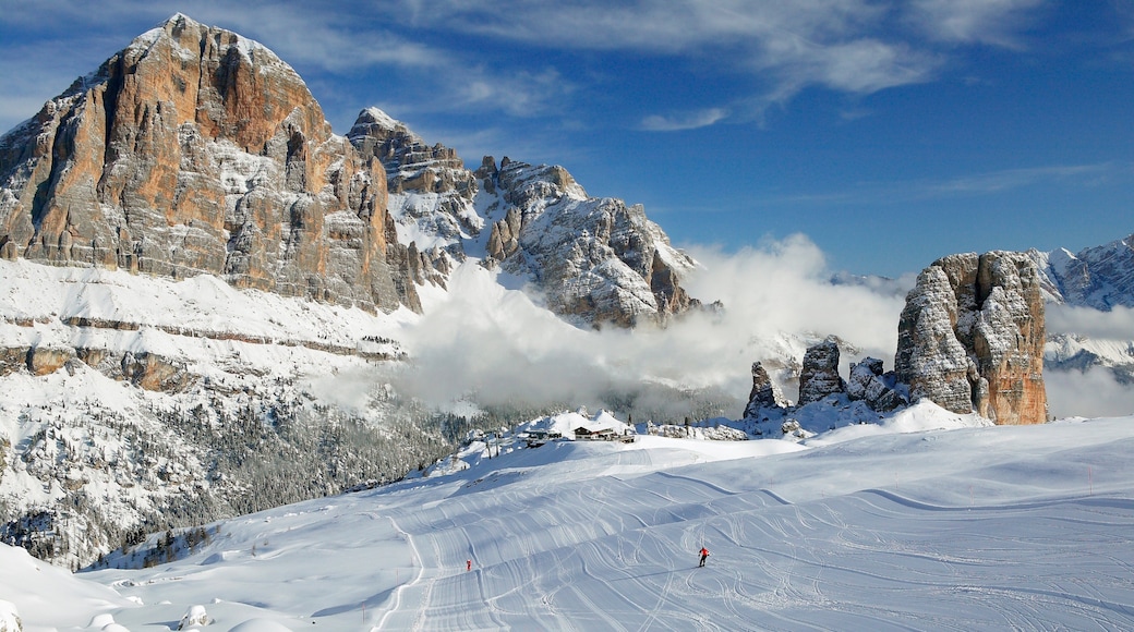 Cortina d\'Ampezzo Ski Resort featuring snow and mountains
